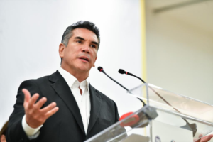 Alejandro Moreno sentencia en El Universal: “No son errores, Morena así desgobierna”