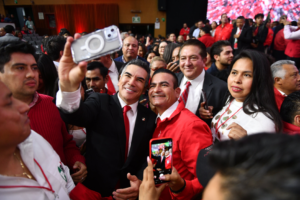 Alejandro Moreno lanza advertencia a la oposición: divididos le entregan el país a Morena