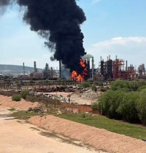 Alejandro Moreno advierte deterioro en PEMEX tras incidentes en refinerías