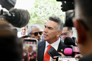 Alejandro Moreno denuncia simulación en Morena tras cambios en Sinaloa y coloca en el centro el riesgo de la narcopolítica