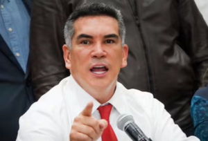 Alejandro Moreno destaca la importancia de fortalecer las instituciones del país