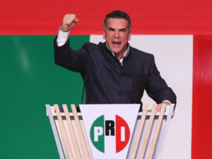 Alejandro Moreno advierte que desacreditar las voces críticas debilita la democracia y erosiona la confianza ciudadana